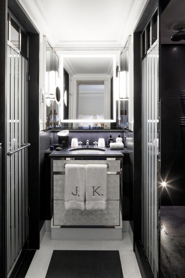 J.K. Place Paris Extérieur photo